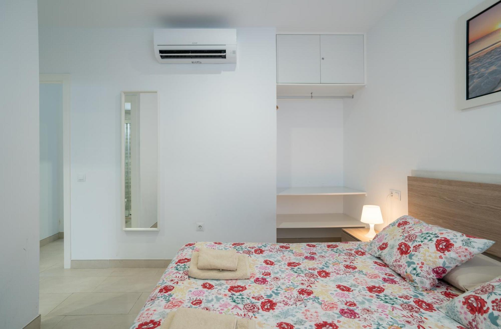Mrv Apartamento Al Lado De La Playa Con Parking Benalmadena Bagian luar foto